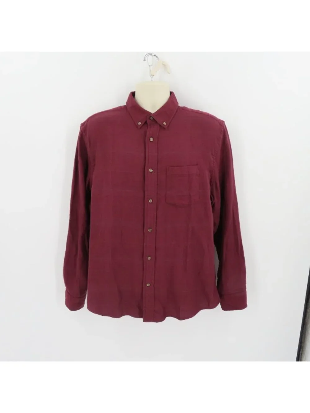 Banana Republic Mens Large Standard Fit Red Wine Collar Button Front Shirt NEW